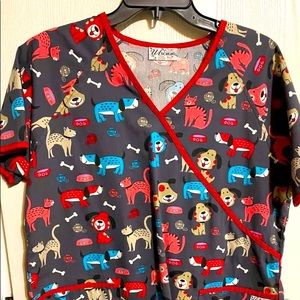 UA scrub top